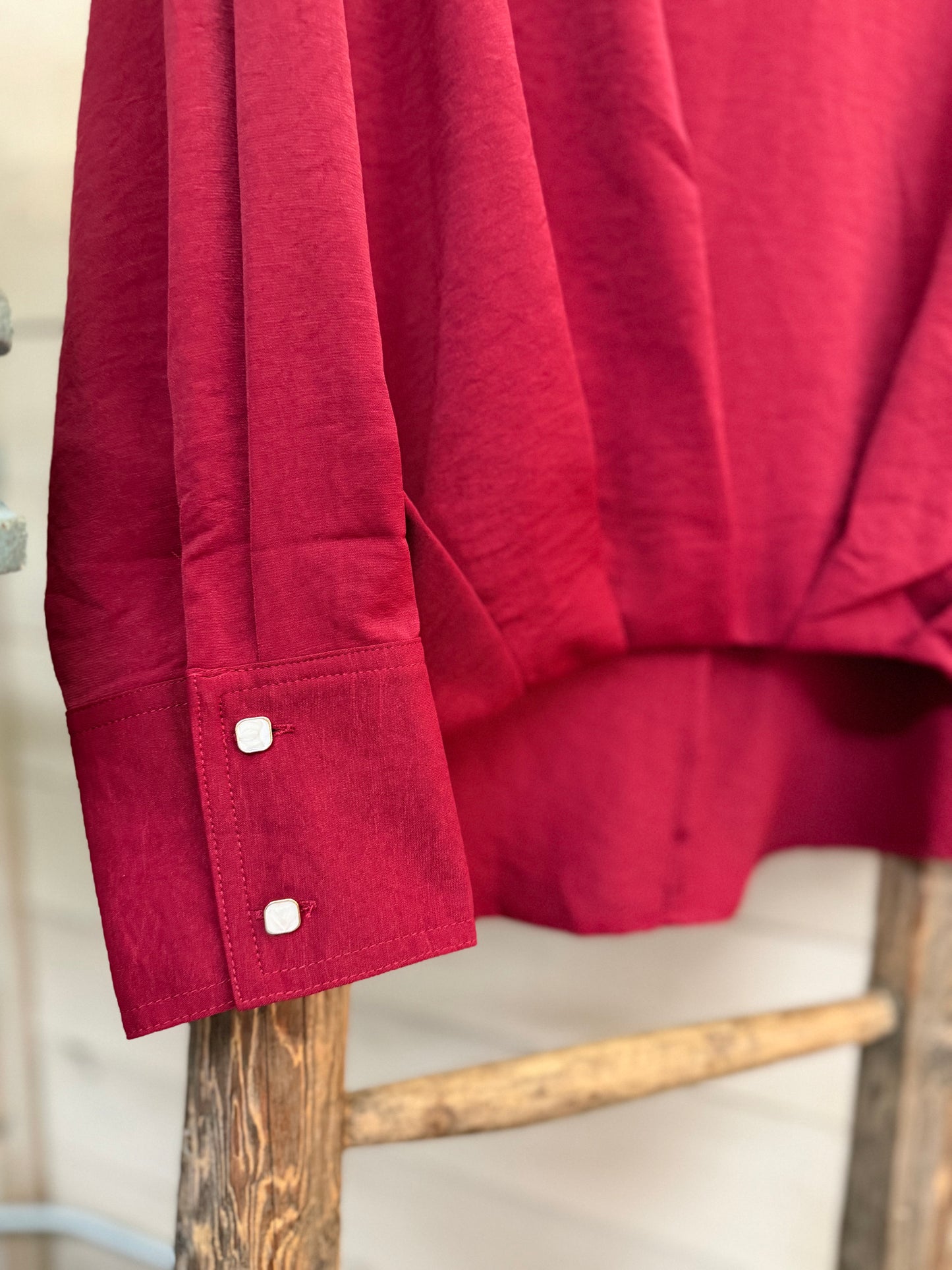 Button Cuff LS Top