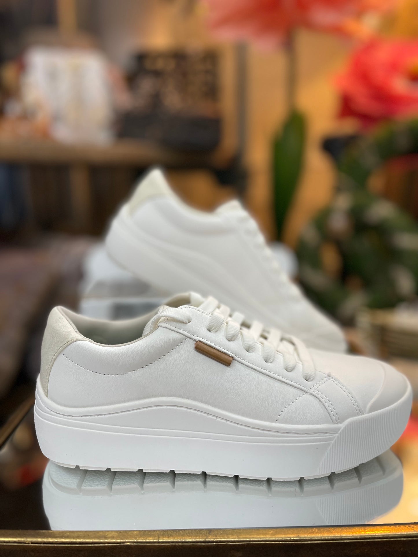 Dr. Scholls Time Off Sneaker