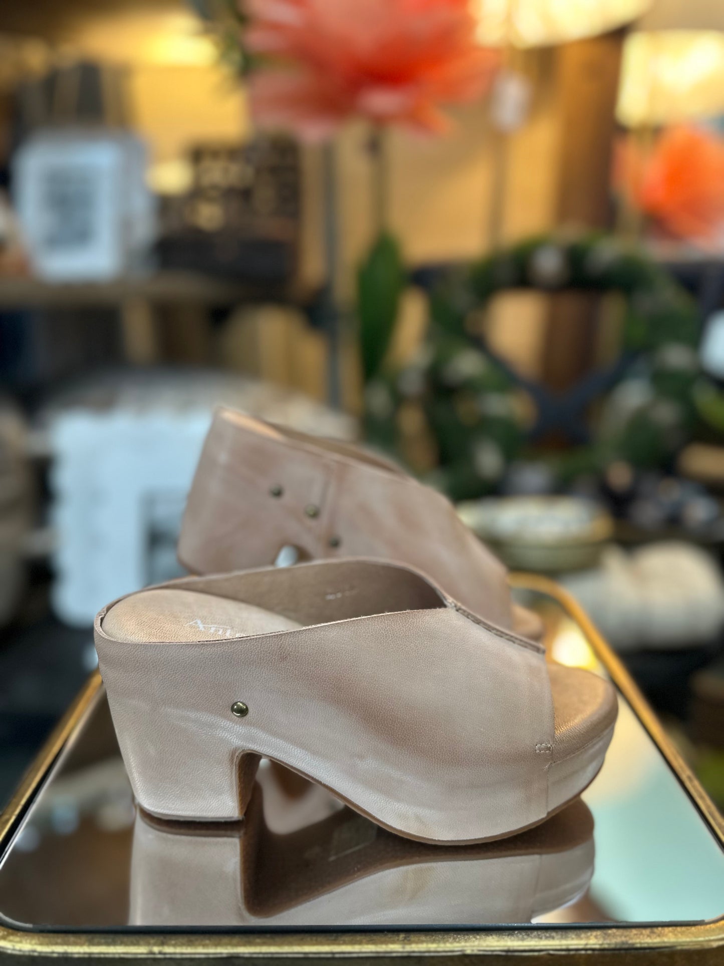 Antelope Kaitlin Leather Sandals