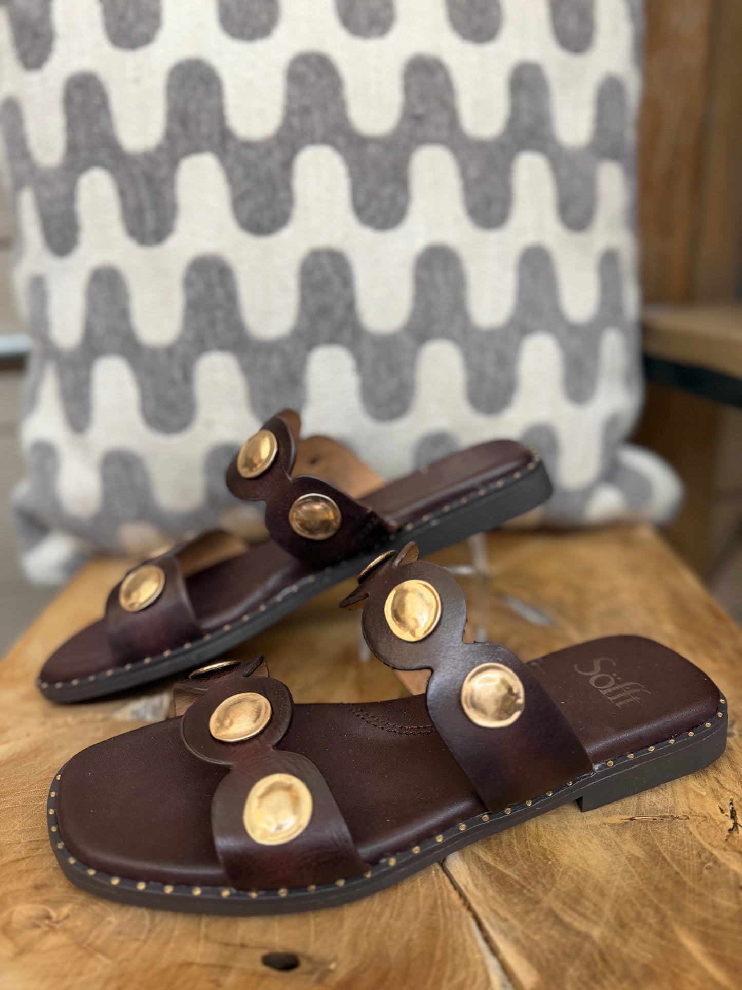 Ezra Boho Slide