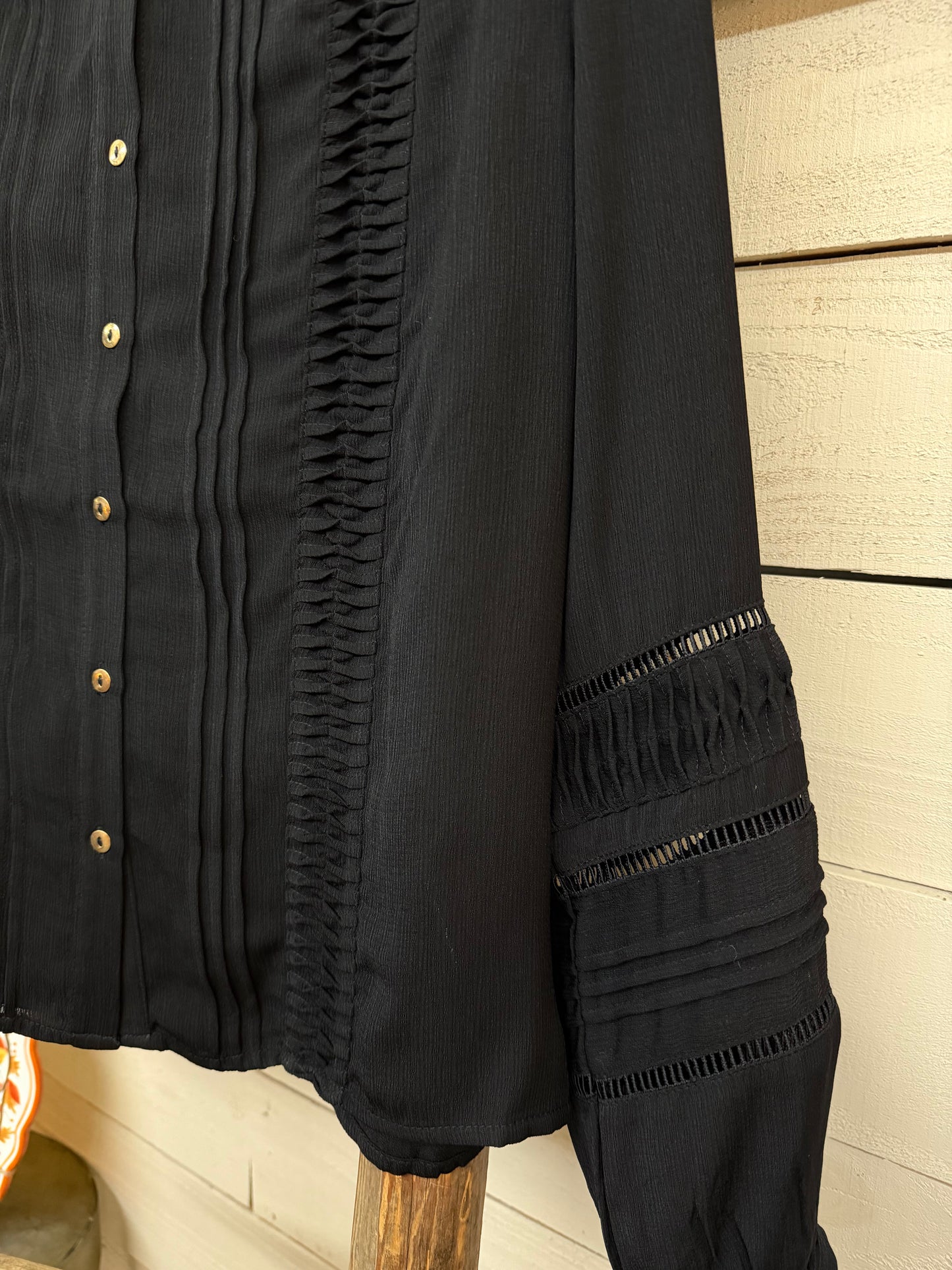 Textured Crepe Blouse