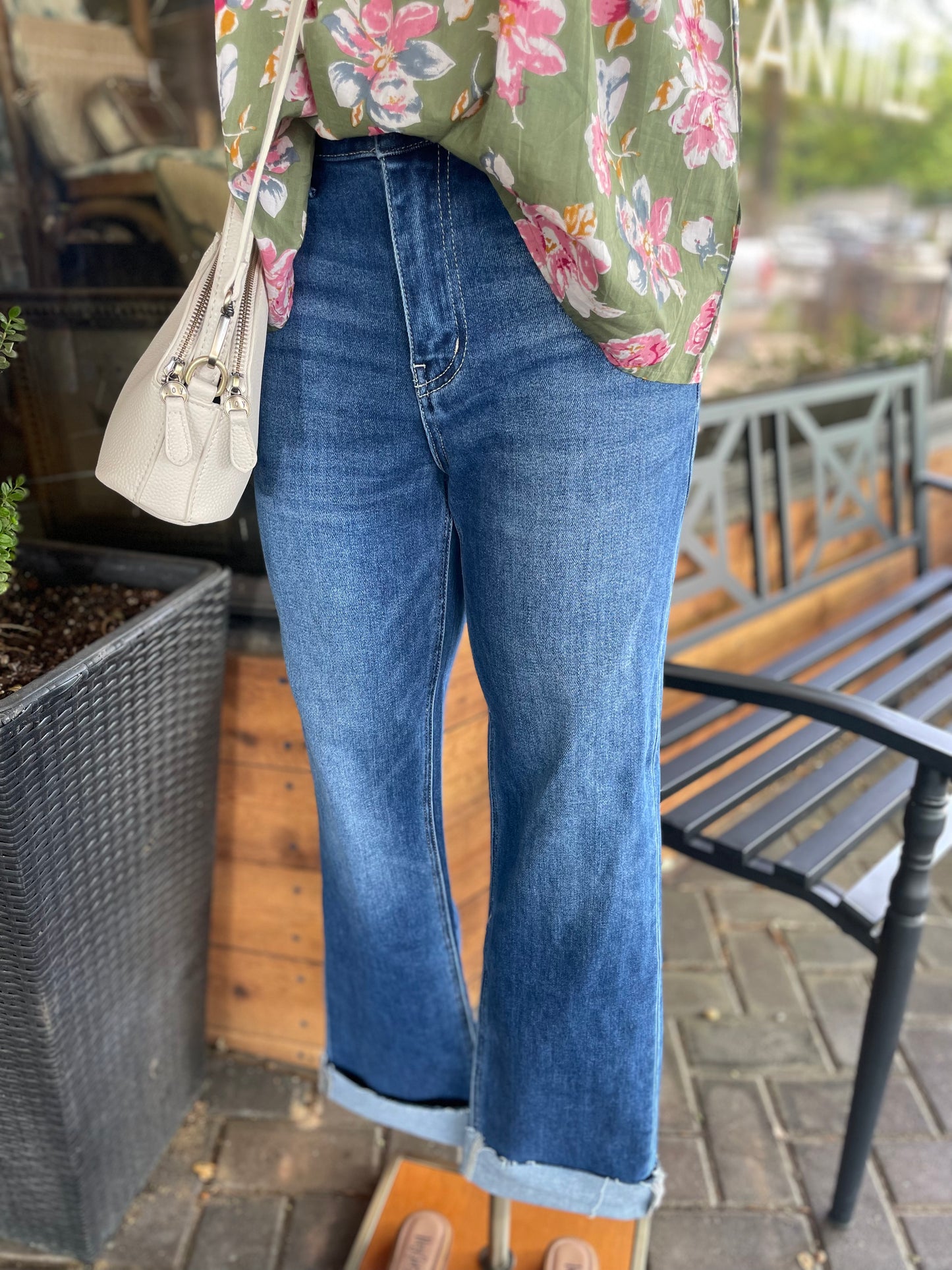 Hi Rise Straight Raw Hem Jeans