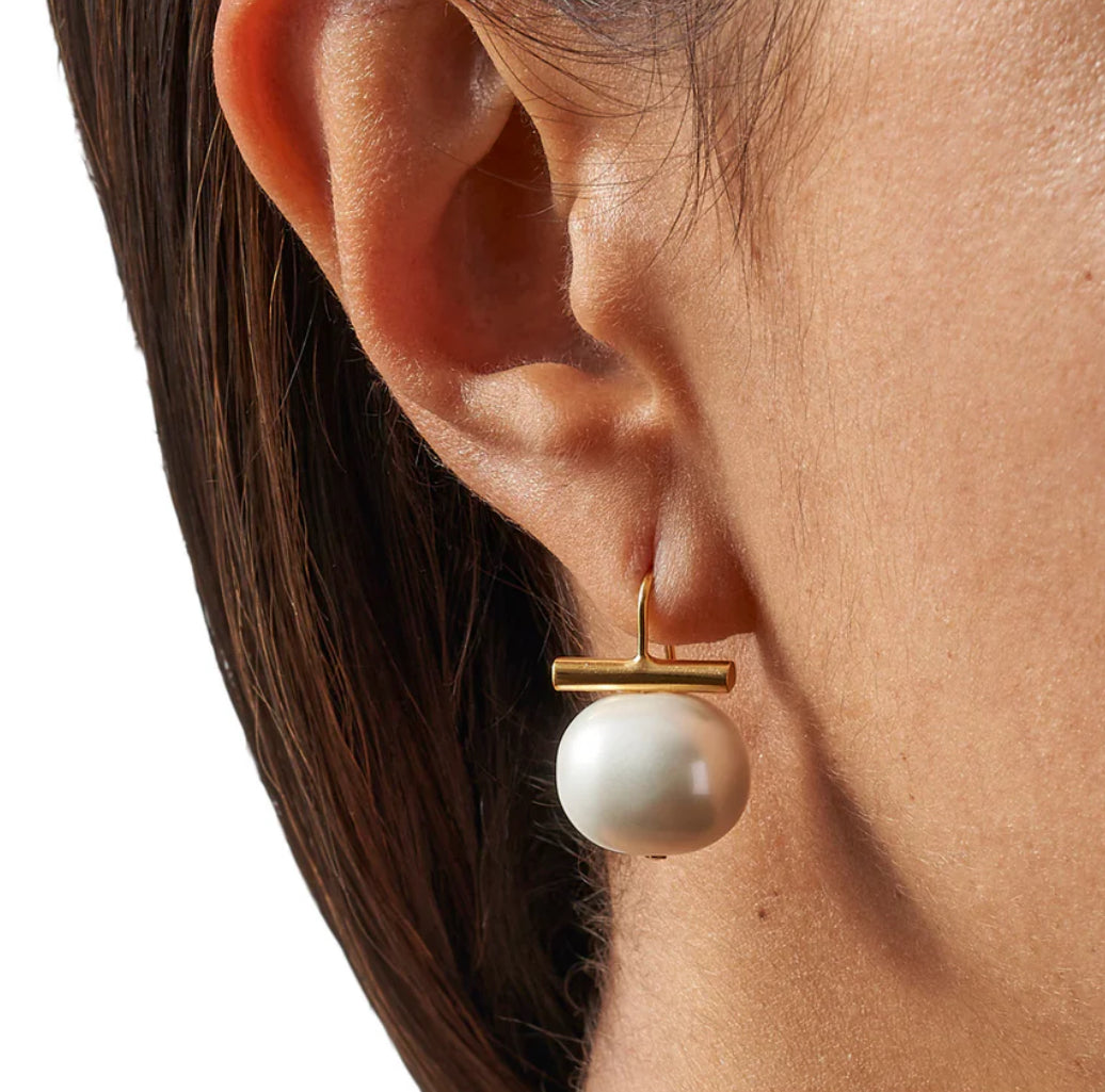 Classic Forever Fave Pebble Pearl Earrings