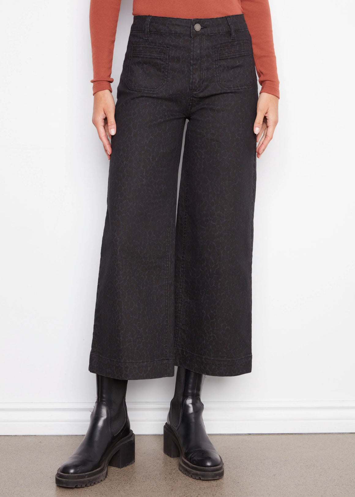 Jacquard Leopard Jeans