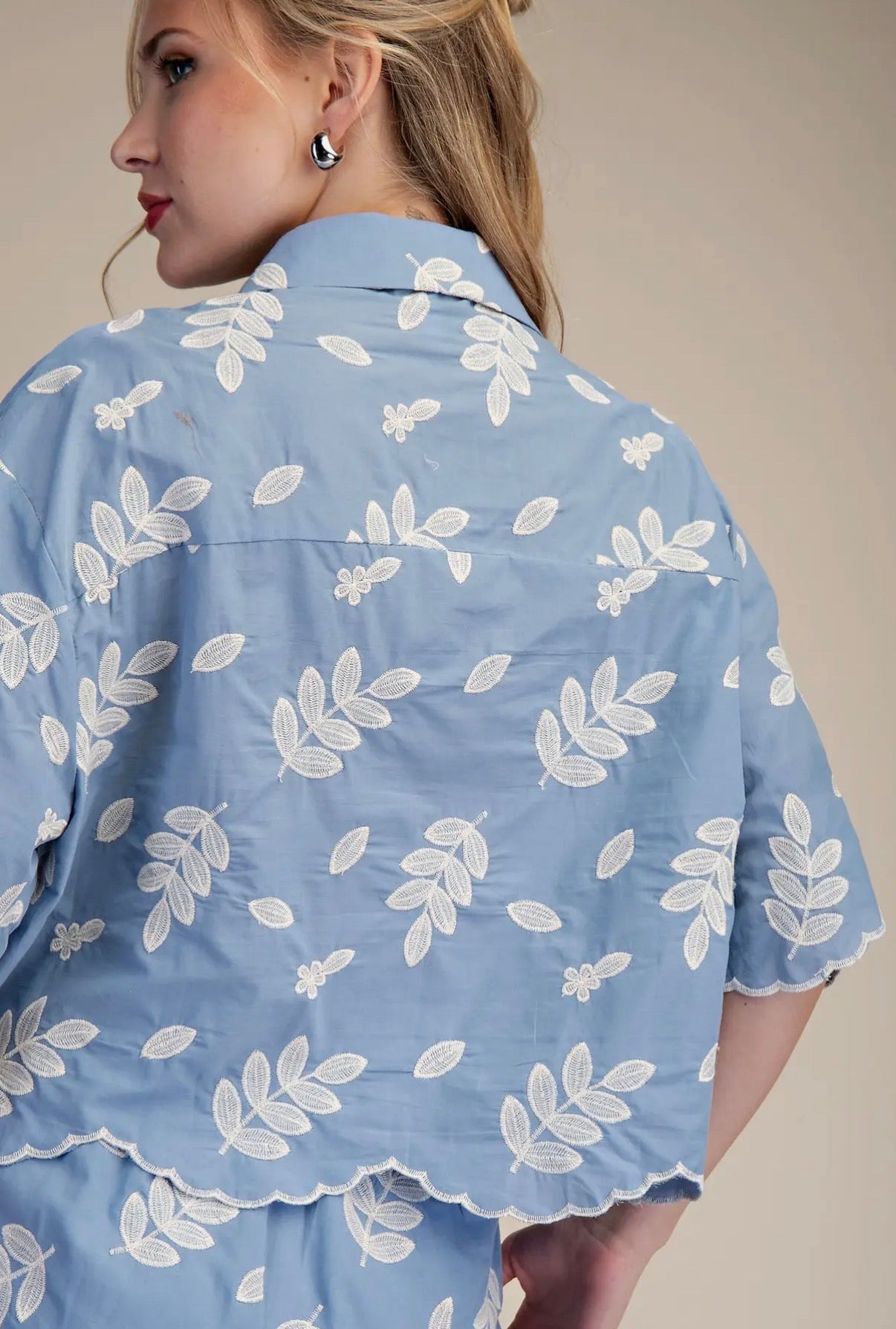 Eyelet Cropped Shirt