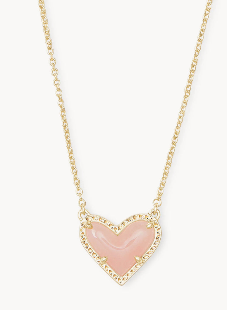 Kendra Scott Ari Heart Short Pendant Necklace