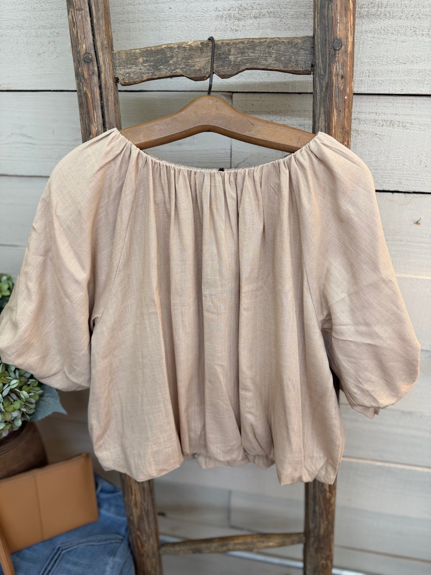 SS Gathered Neck Top