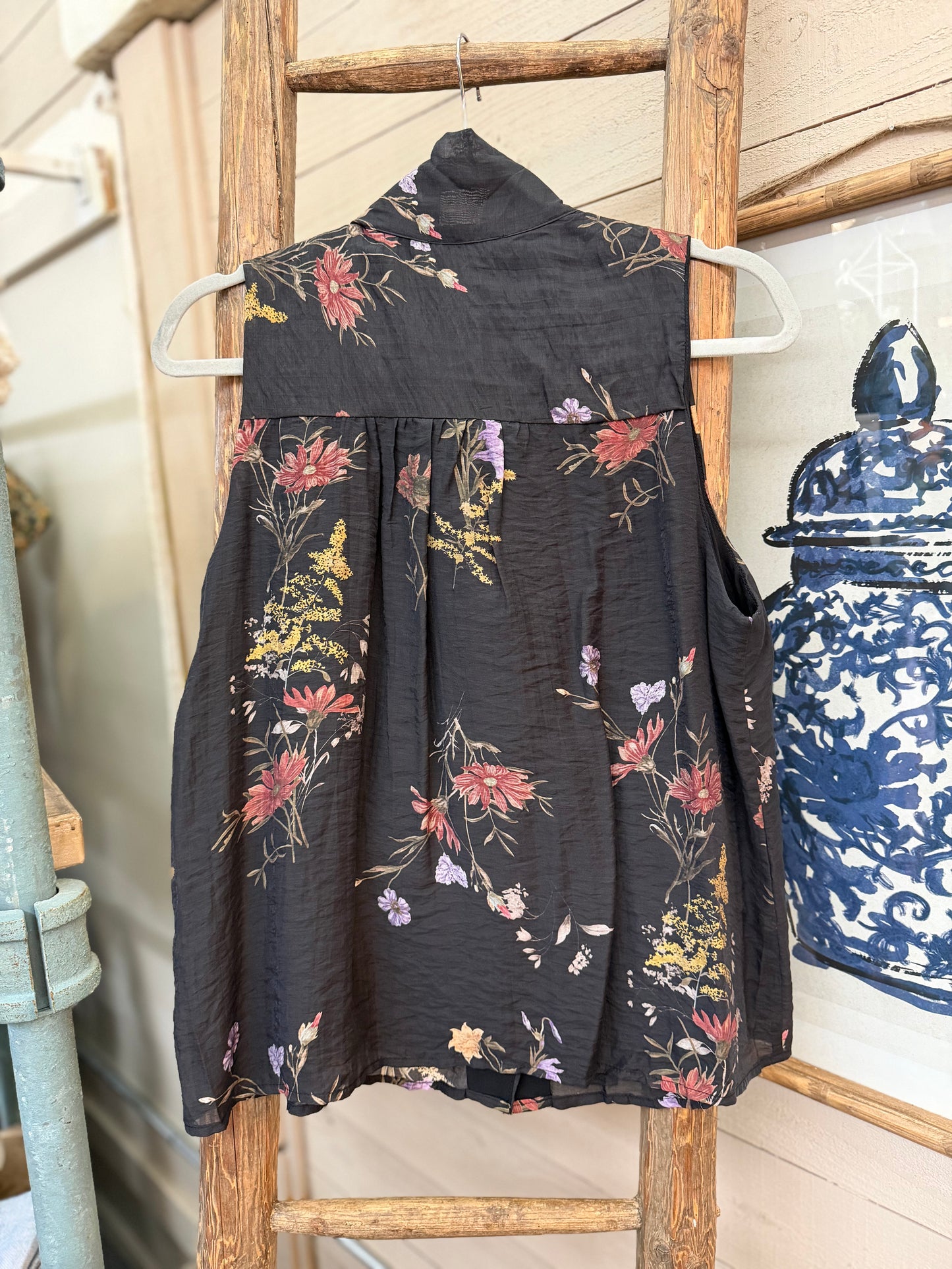 Sleeveless Tie Blouse