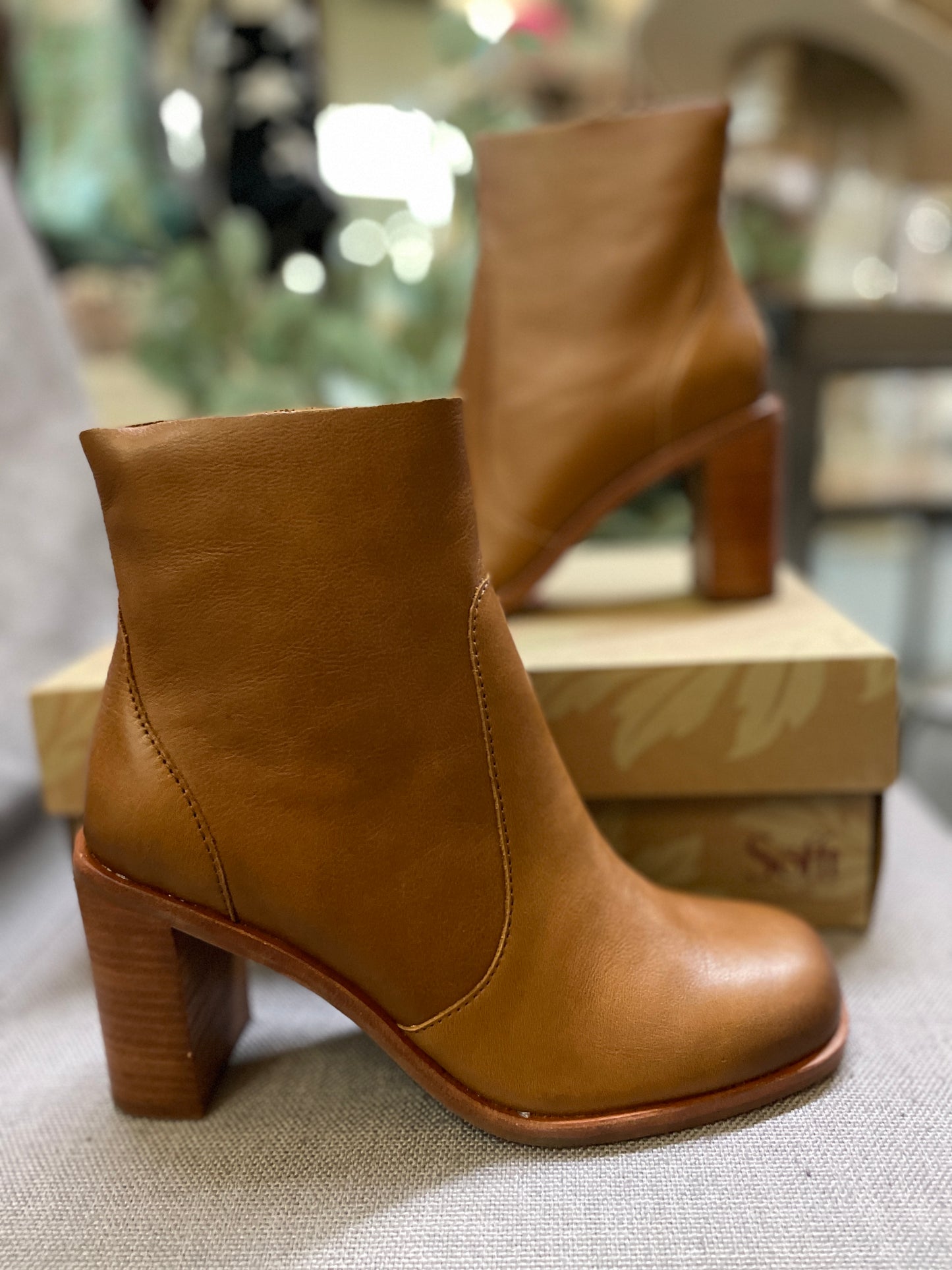 Santee Heeled Leather Boots