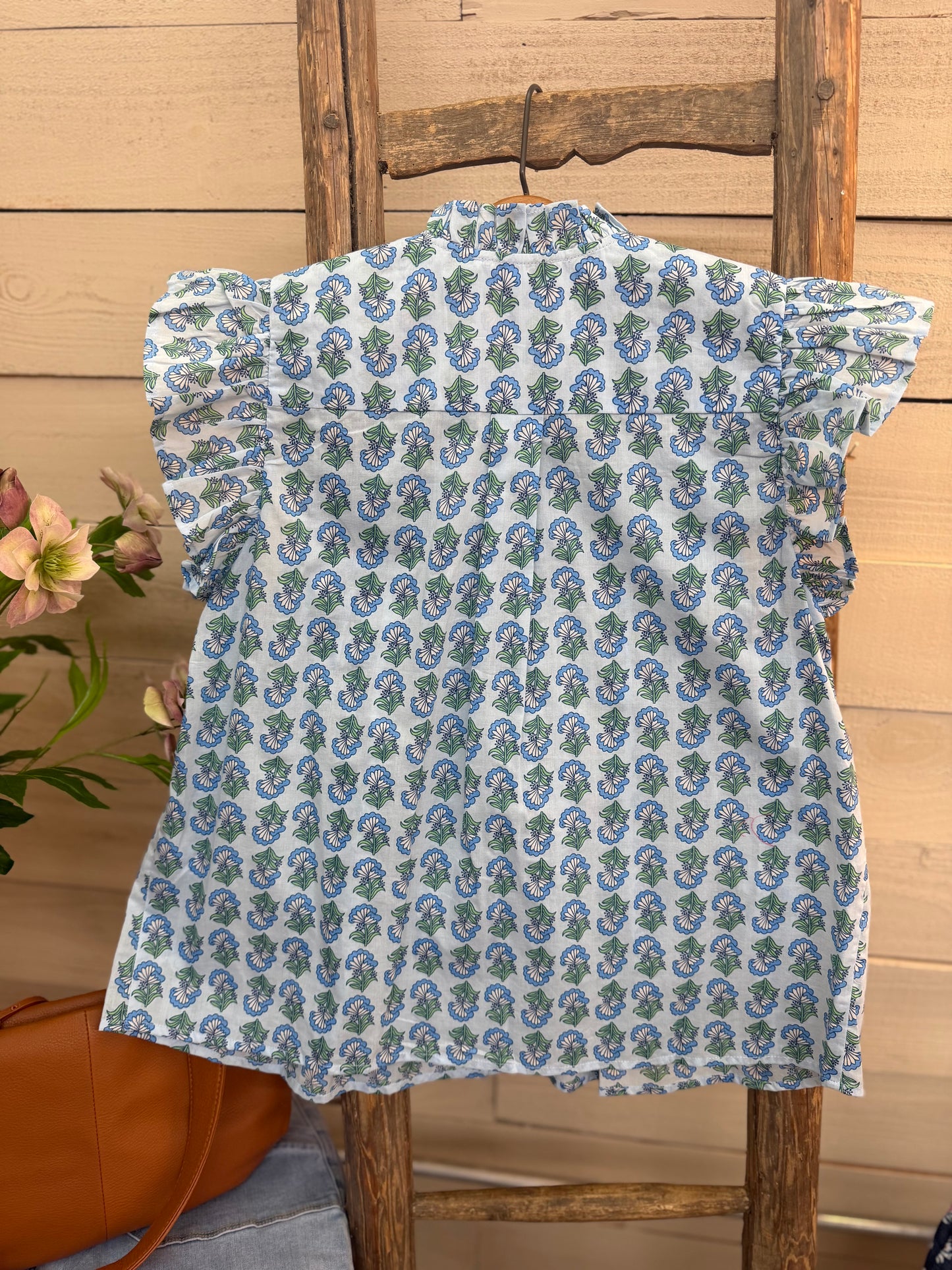 Flutter Sleeve Floral Top