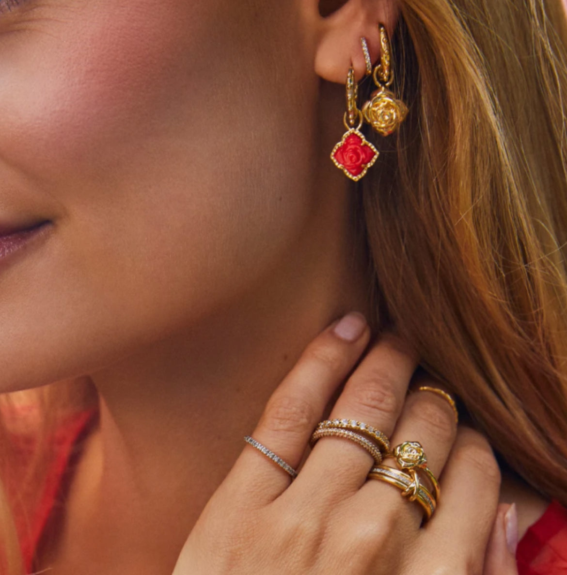 Kendra Scott Mallory Rose Huggies
