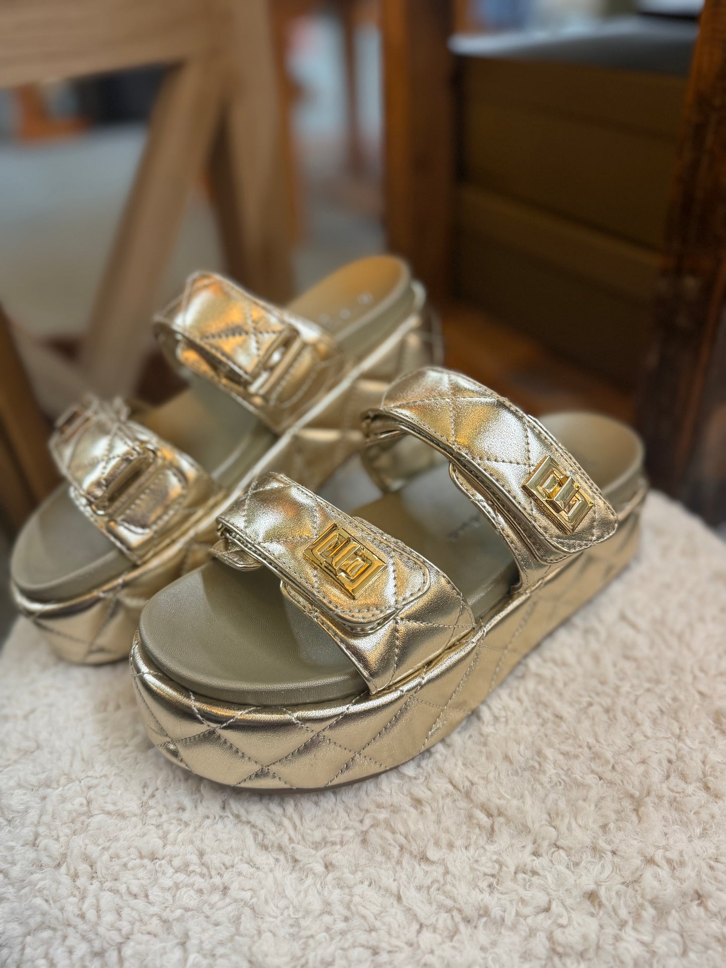 Quilted Wedge
