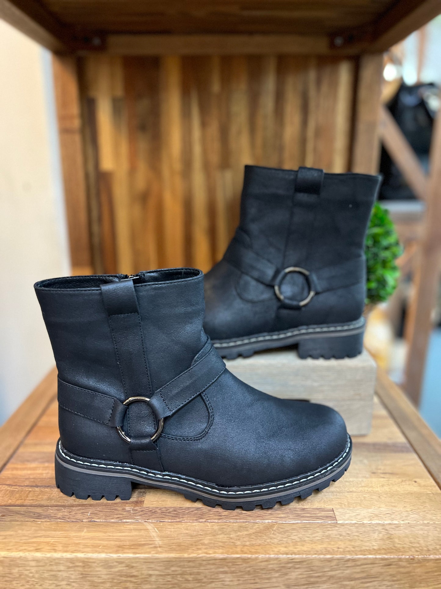 Fall In Love Moto Boots