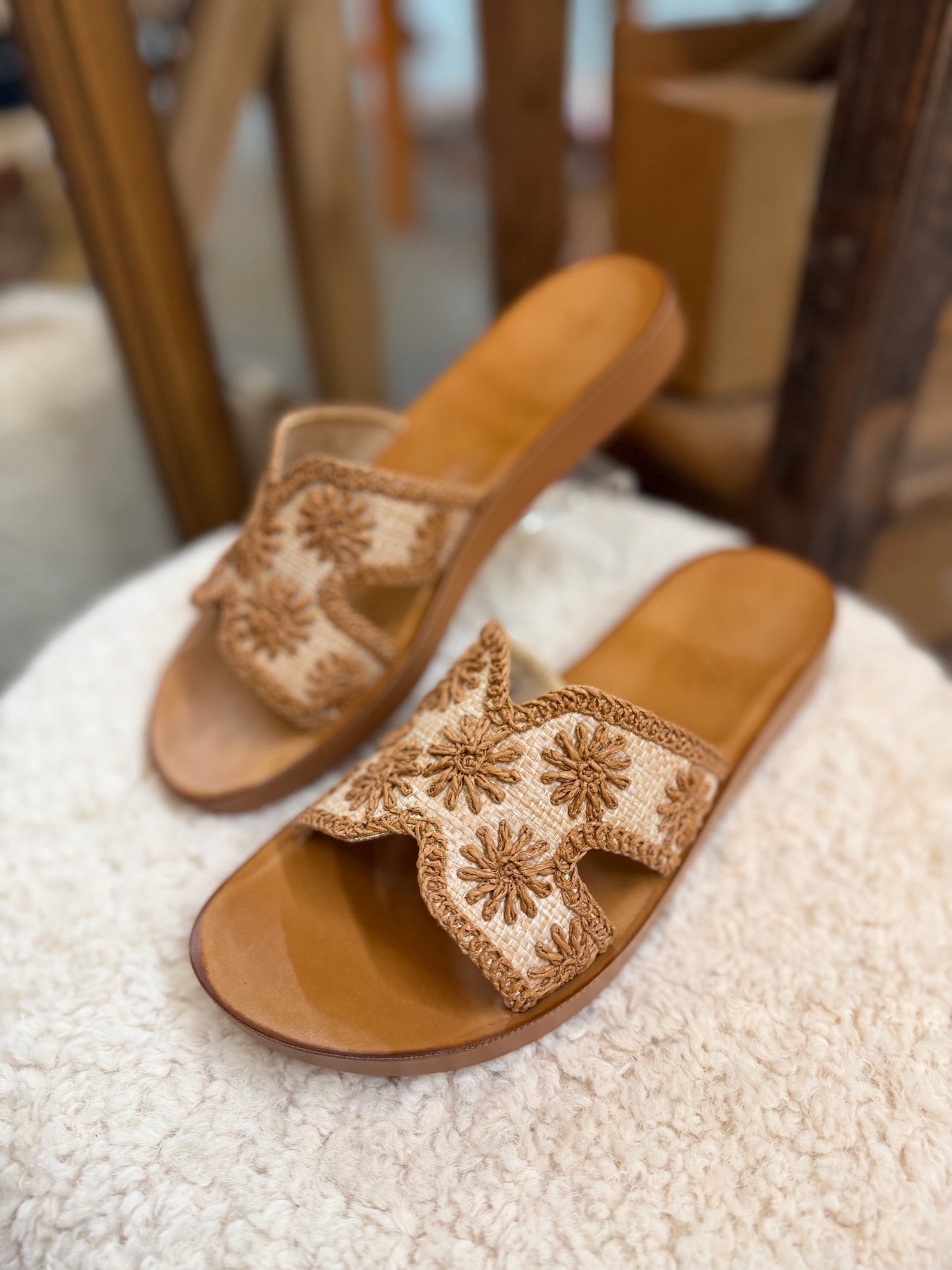 Alex Slide Raffia