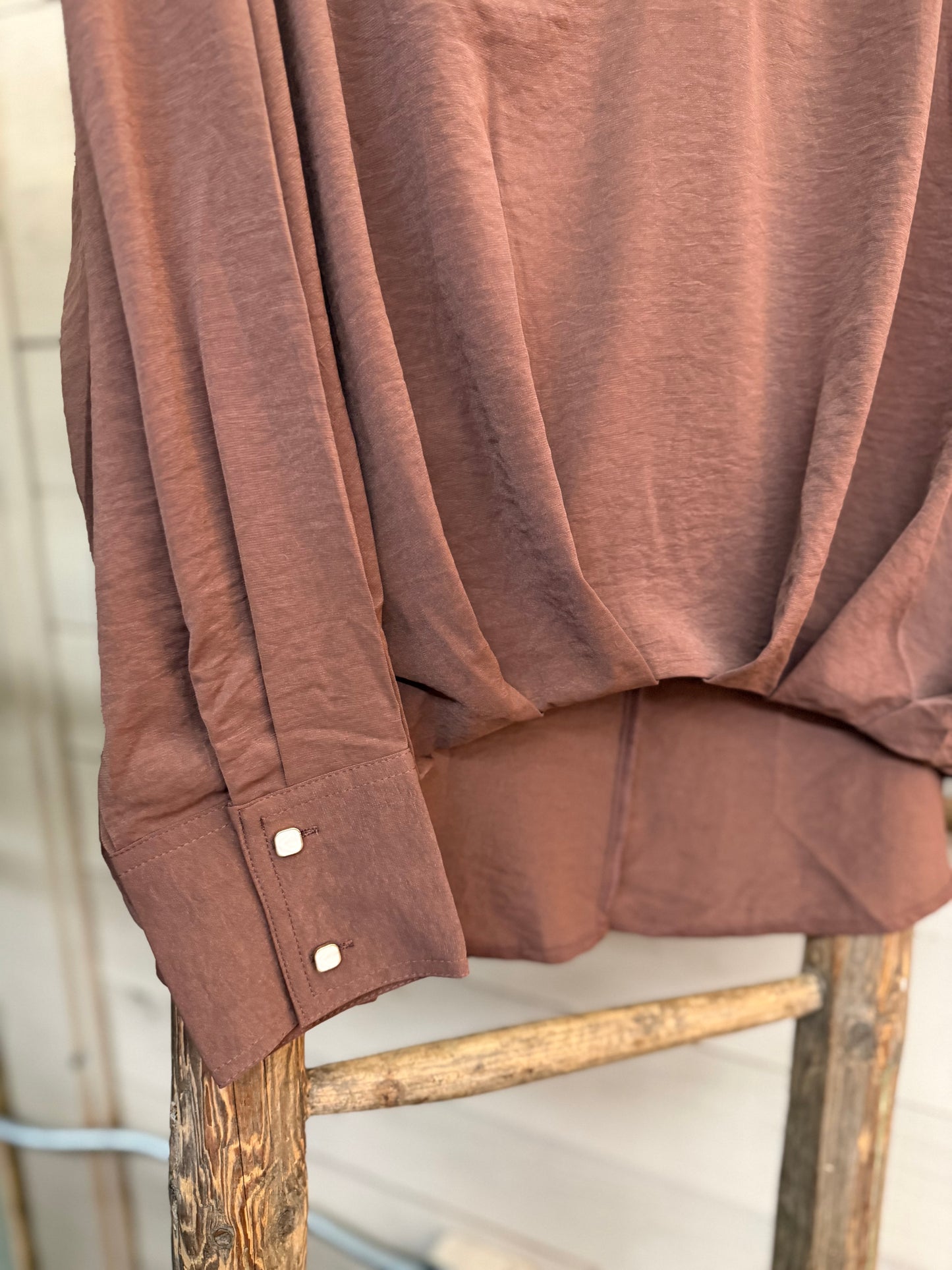 Button Cuff LS Top