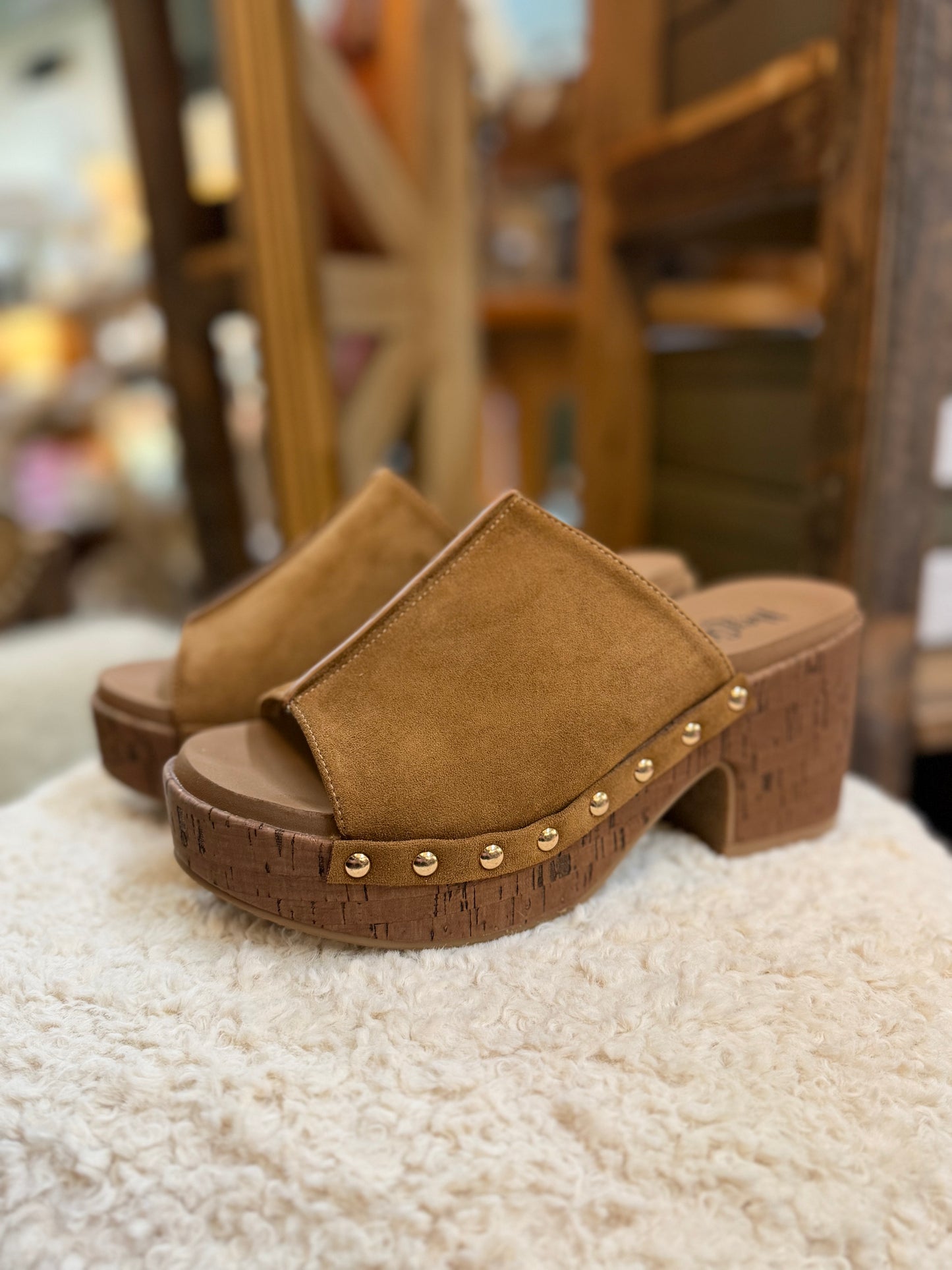 Gaslight Block Heel