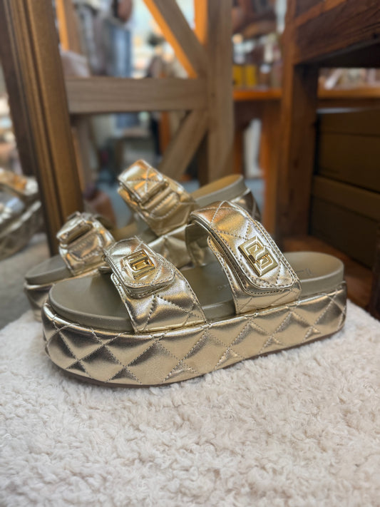 Quilted Wedge