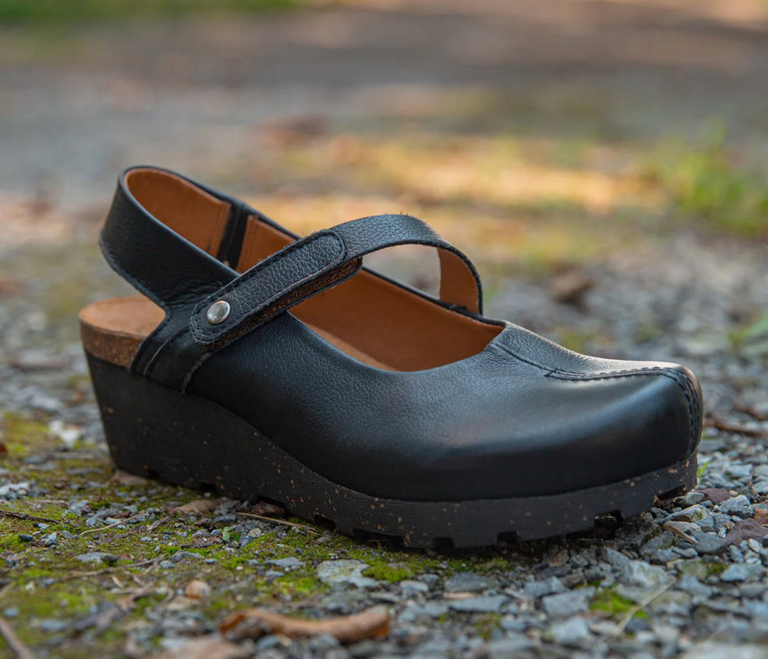 OTBT Prog Wedge Clogs