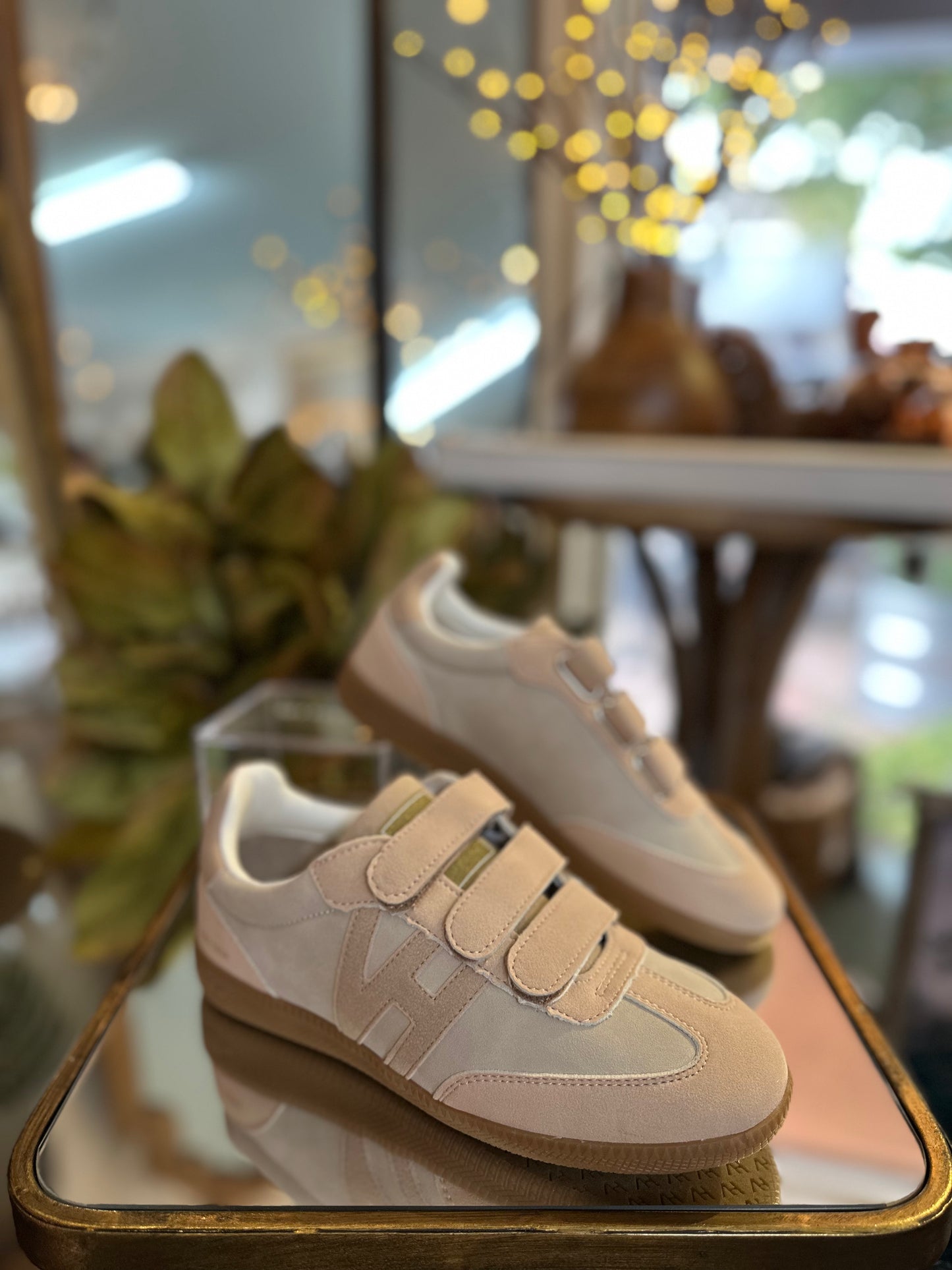 Vintage Havana Pace Sneaker