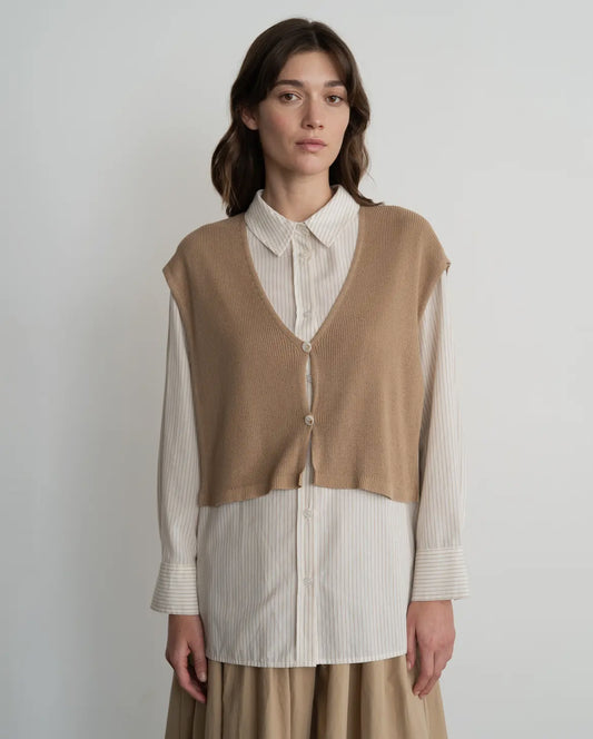 Loose Knit Sweater Vest